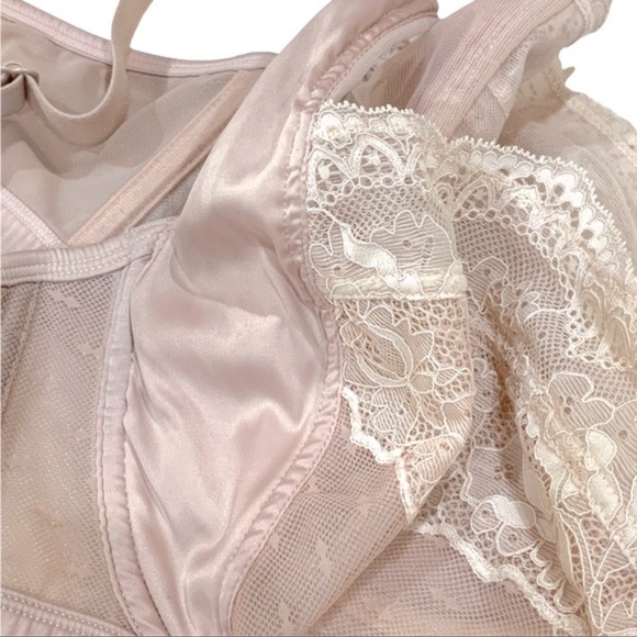 Adore Me bra light dusty rose lace & satin unlined underwire 38DDD - Picture 8 of 10